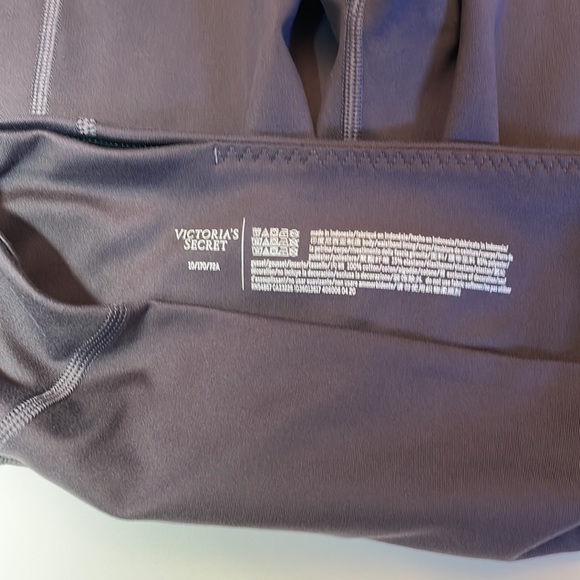 Victoria’s Secret Purple Leggings Size S - Picture 4 of 4